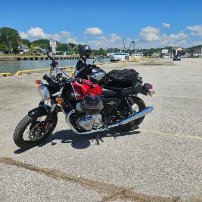Looking to sell my Royal enfield interceptor. Has some upgrades. 16000 km YSS suspension Battle axe...