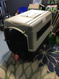 Extra large pet travel crate