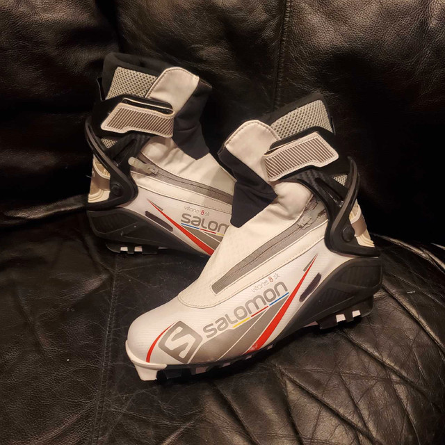 SALOMON SNS PILOT CROSS COUNTRY SKI BOOTS Excellent condition Su in Ski in Barrie - Image 3