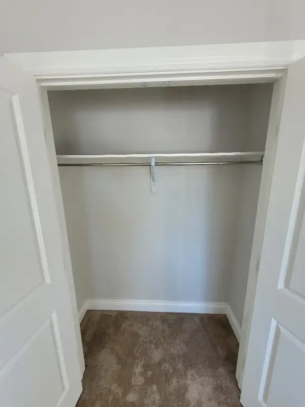 Room for Rent Stittsville July 1st in Room Rentals & Roommates in Ottawa - Image 7