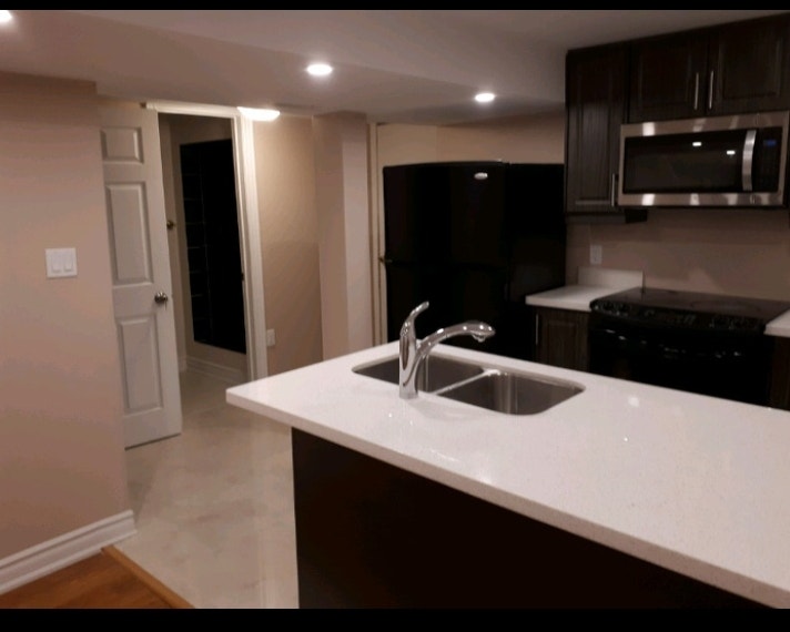 One Bedroom Basement Apartment in Newmarket 3