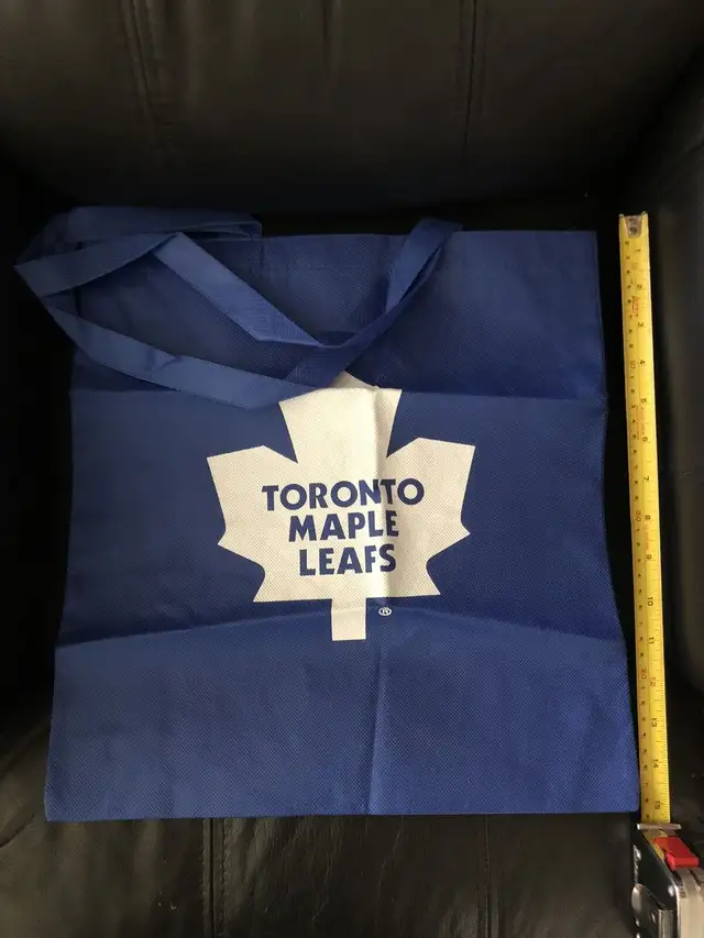 Vintage brand new Toronto Maple Leafs tote bag in Arts & Collectibles in City of Toronto - Image 2