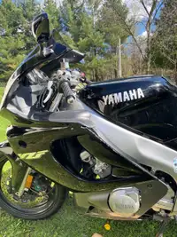 Yamaha 600