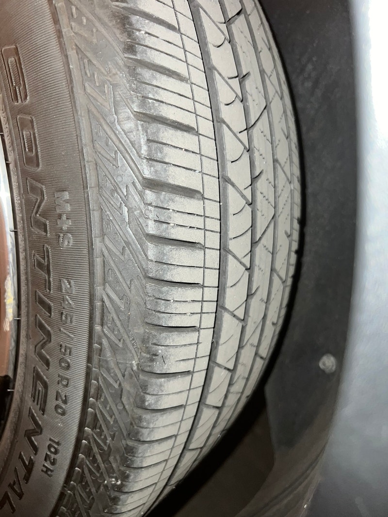 245 50 20 All Season tires with Rim Original with TPMS Tires & Rims