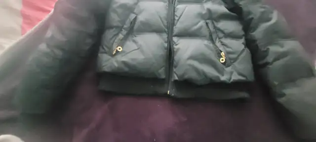 All (3) Women's blazer side (short) Jackets & Coats in Women's - Tops & Outerwear in City of Toronto - Image 4