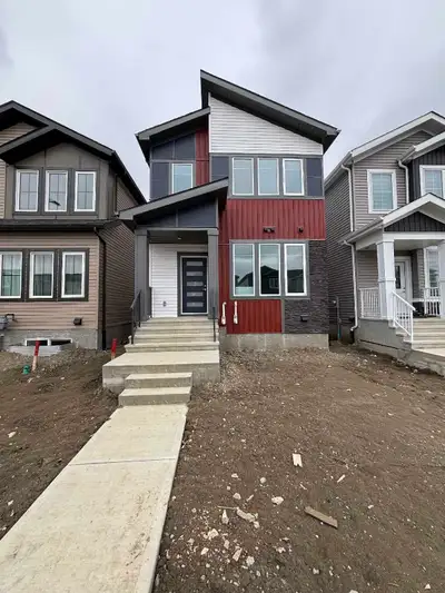 This stunning, new built house features high-end marble-style flooring throughout and a sleek, conte...