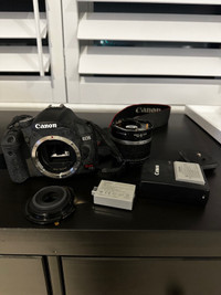 BROKEN Canon T1i with Batteries