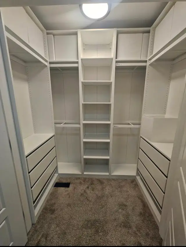 Furniture Assembly Expert (Same Day Available!)561087992488929284