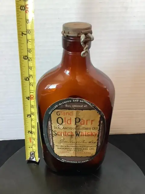 Grand Old Parr Scotch Whisky Bottle. (empty)62863738834306121