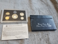 1992 United States  silver proof set only $45   text 2264489639