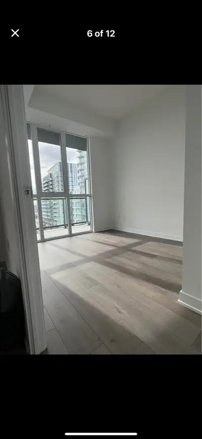 ✨ Room for Rent – Available January 1 ✨ A well-maintained room is available for rent starting Jan 1s...