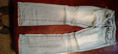 Womens jean / pants American Eagle size 8 long, View more