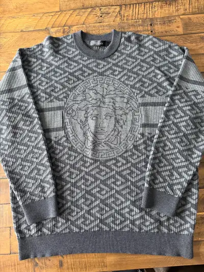 Authentic Versace knit crew neck, View more