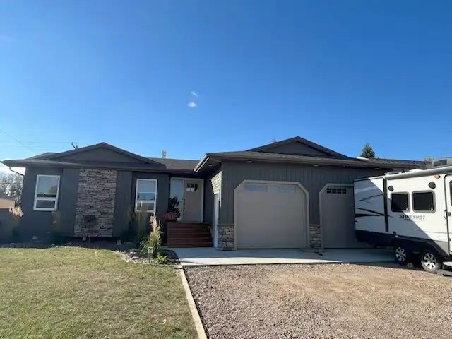 1360 Sq.Ft. Renovated House for Sale In Maidstone, SK