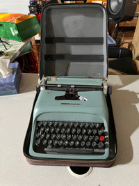 Rare antique typewriter 