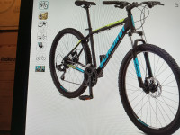 (new in box) schwinn mesa2 mountain bike 21 speeds 27.5 in wheel