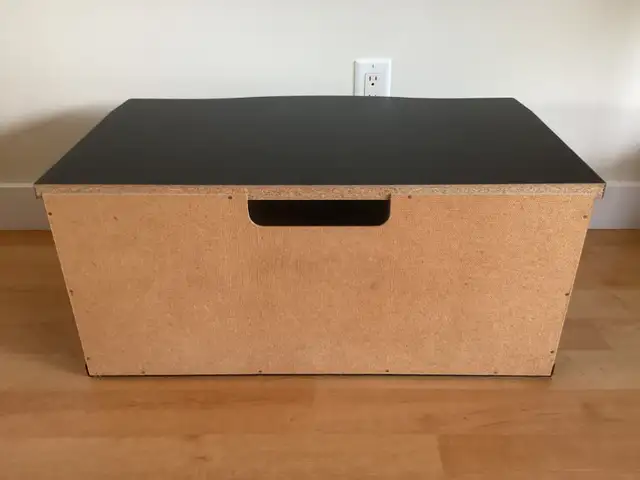 TV/Component Stand in TV Tables & Entertainment Units in Campbell River - Image 6