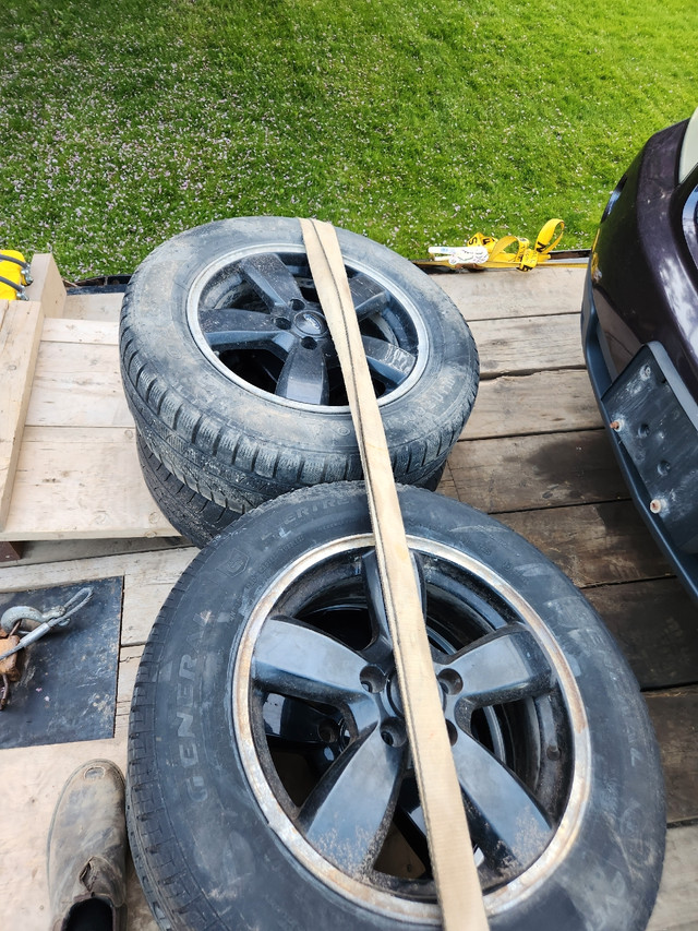 5 bolt rims and tires. Ford escape  in Tires & Rims in Owen Sound - Image 4