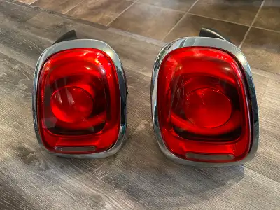 OEM Mini Cooper Left & Right Tail Lights (F55, F56 & F57 - 2014 - 2021) Basically Brand New No Issue...