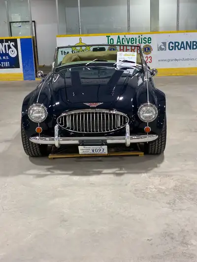 1990 Austin Healey Replica. 350 Chevy engine. 5 speed trans with a ford rear end. New tires and rear...