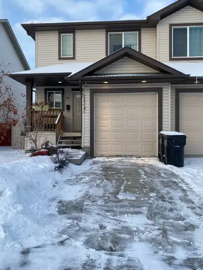 Duplex for rent in Tribute neighborhood in Leduc. 3 bedroom, 2.5 bath, with one of them being off th...