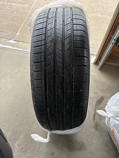 New 255/55 R20 Kumho Crugen set of 4 tires. Replaced on new SUV with All Weather tires.