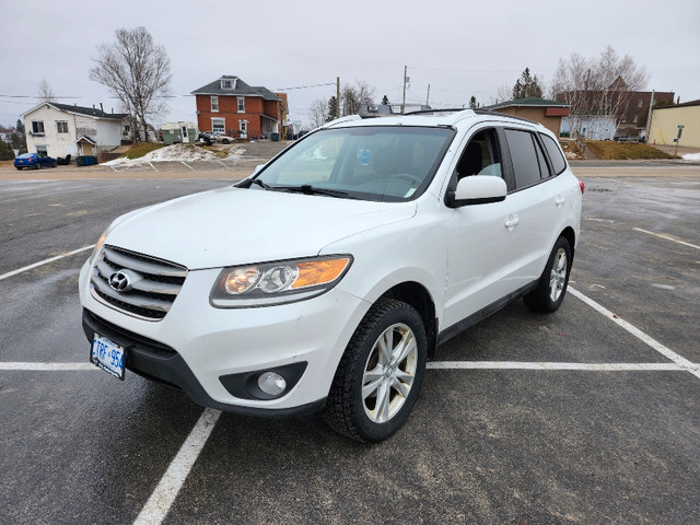 2012 Hyundai Santa Fe GL v6+Sunroof+Auto+FWD+Warranty!! in Cars & Trucks in Kapuskasing