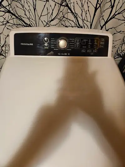 Secheuse presque neuve fonctionne tres bien, View more