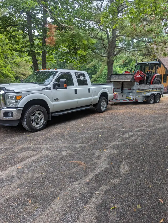RV rental, trailer services, dump trailer, vehicle float in Ontario in Canada - Image 3