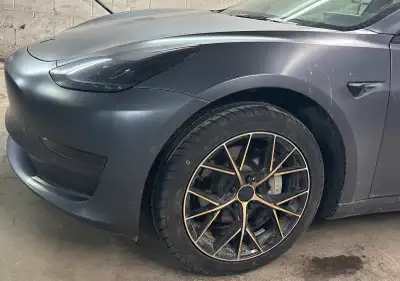 Texto 514-467-8888 Pneus Kebek tires 7576 chemin côte de liesse Montreal QC H4t1e7 Tel: 514-467-8888...