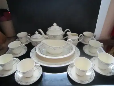 Minton BELLEMEADE fine bone china, View more