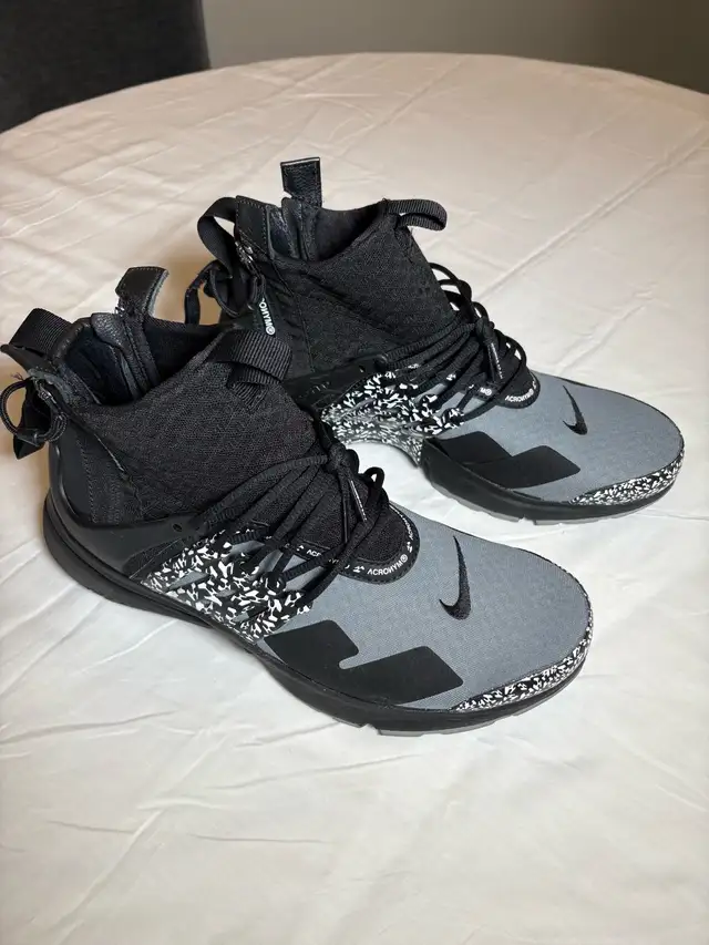 Nike x Acronym Air Presto Mid in Men's Shoes in Kitchener / Waterloo - Image 2