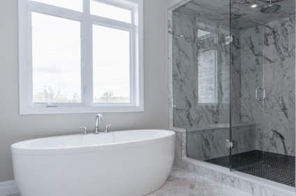 Bathroom remodel 4377718168 in Renovations, General Contracting & Handyman in London - Image 4
