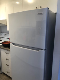 Frigidaire neuf IMPECCABLE 