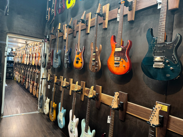 GH MUSIC SCHOOL IN MISSISSAUGA in Guitars in Mississauga / Peel Region - Image 2
