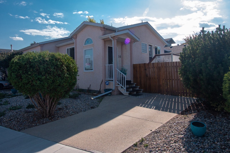 Furnished Duplex for rent Long Term Rentals Lethbridge Kijiji