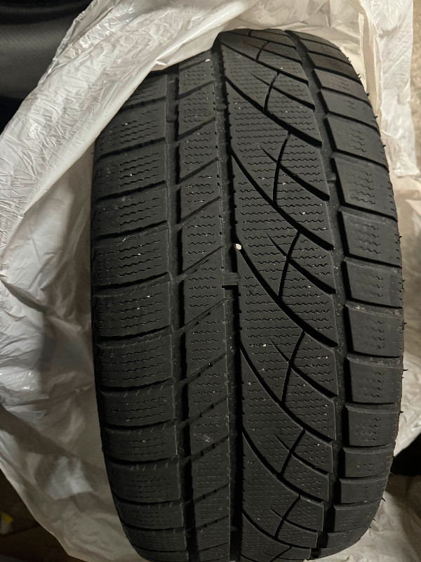 Mercedes Winter Evergreen Tires on Rims in Tires & Rims in Oakville / Halton Region - Image 4