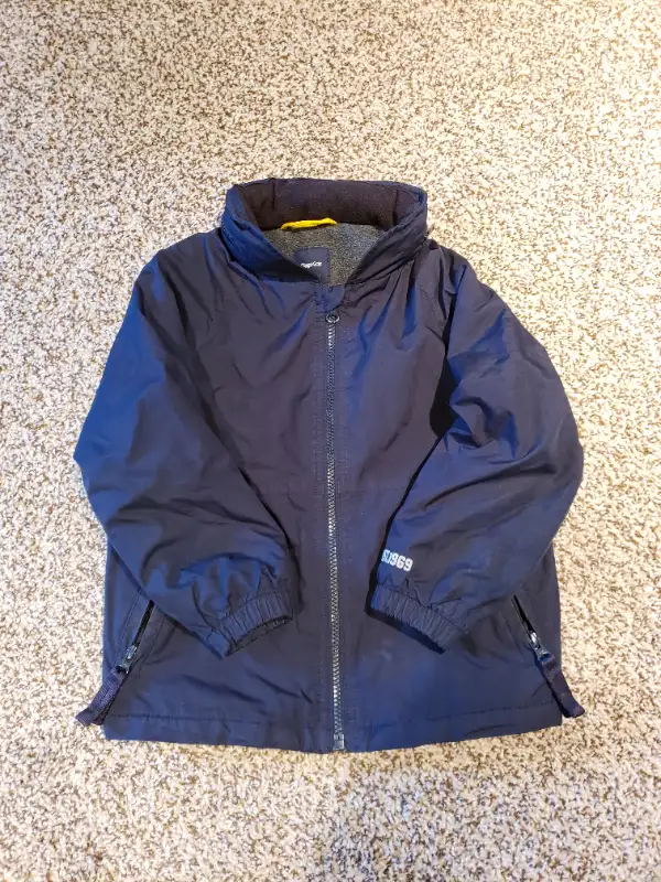 Various kids windbreaker in Kids & Youth in Calgary - Image 2