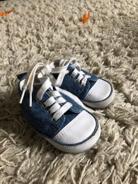 Jean 0 to 3 month shoe