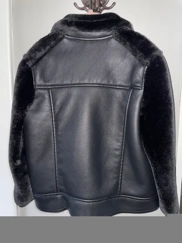 Zara Girls Faux Shearling Biker Jacket (7T) in Kids & Youth in City of Toronto - Image 5