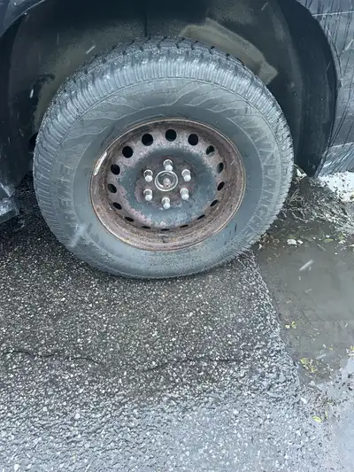 6 bolt pattern - 265/70R17 Had them on a 2018 Tahoe - will fit Silverado and similar Includes tire p...