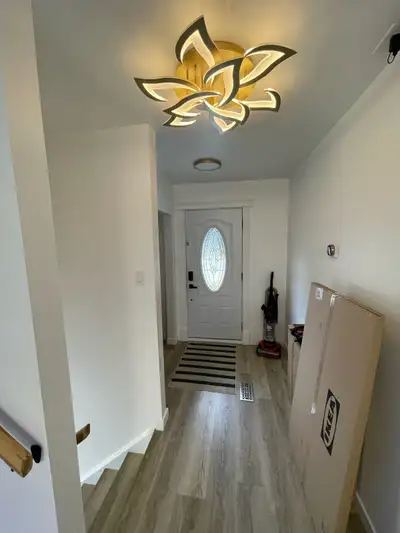 Great spot safe spot clean spot If you need a room this maybe your spot rent is all inclusive & read...