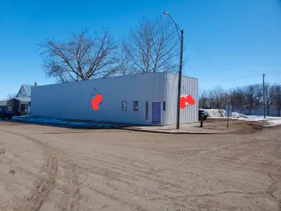 Commercial building/ business for sale. Located on main st,in Central Butte Sk. Great exposure for a...