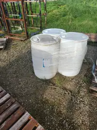 45 gallon empty drums 