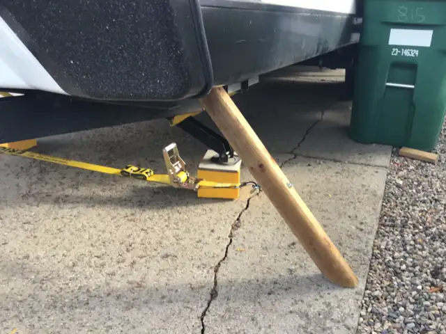 RV Stabilizer in RV & Camper Parts & Accessories in Saskatoon - Image 6