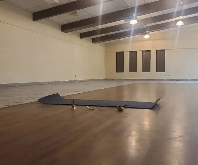 Beginner Friendly Meditative Yoga classes65048429386243122