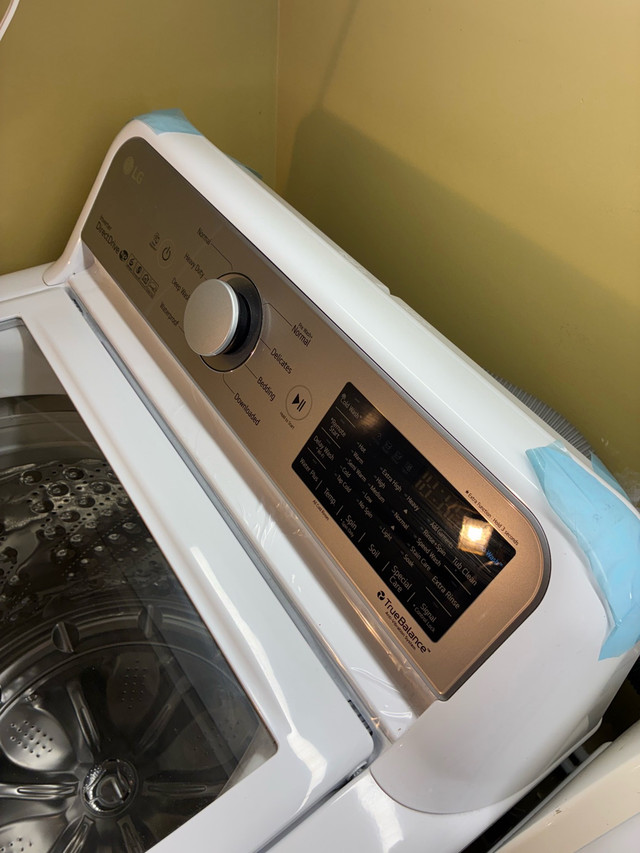 LG Laveuse linge dans Laveuses et sécheuses  à Ville de Montréal - Image 2