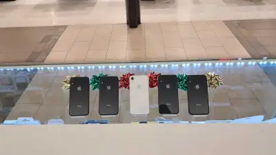 IPHONE Xr - 64GB, View more