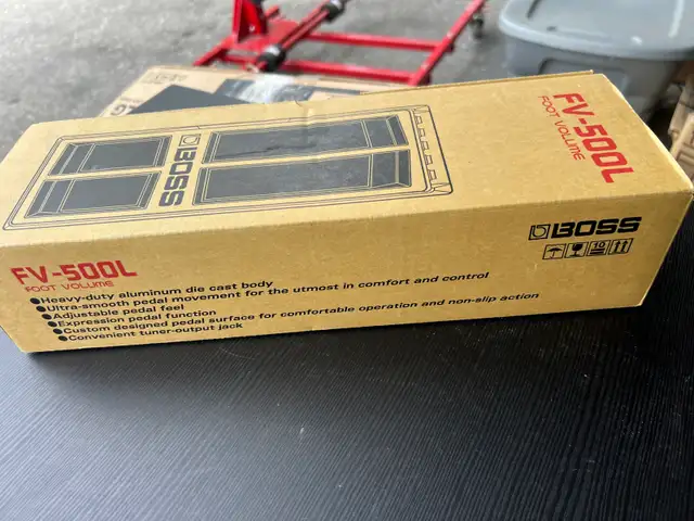 Boss FV 500L Volume and Expression Pedal, Like New in Amps & Pedals in City of Toronto - Image 4