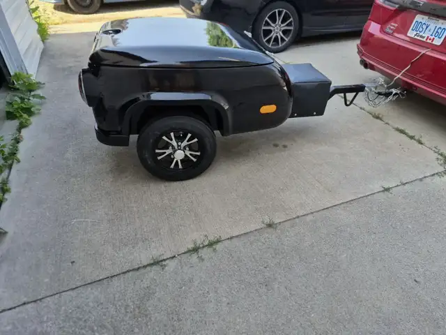 New FreeRider Fiberglass Motorcycle Trailer, Easy Pull in Cargo & Utility Trailers in Kitchener / Waterloo - Image 11